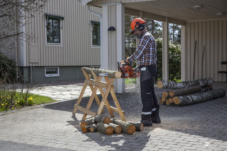 Husqvarna 120 Mark II Petrol Chainsaw 14″