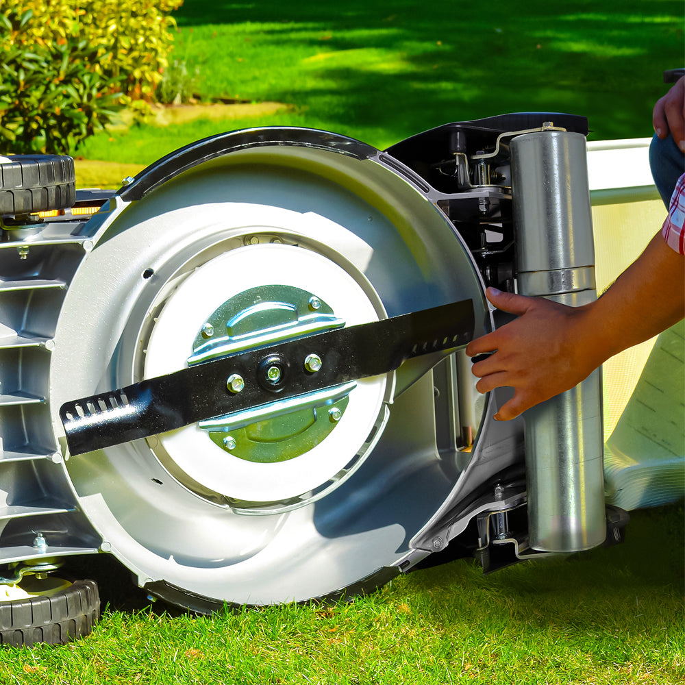 Cobra Pro RM48SPH Self-Propelled Rear Roller Petrol Lawn Mower